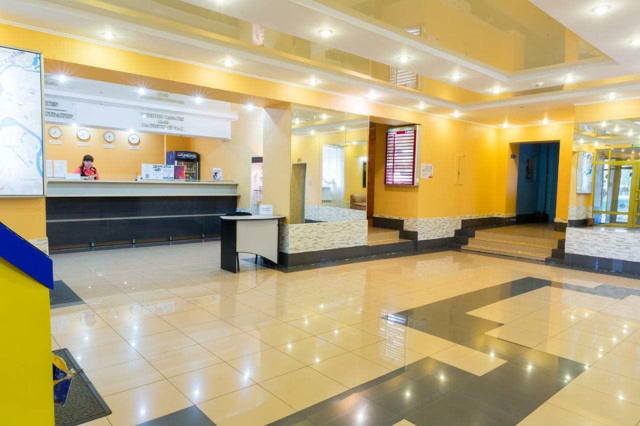 Tourist Hotel Ustʼ-Kamenogorsk Zewnętrze zdjęcie