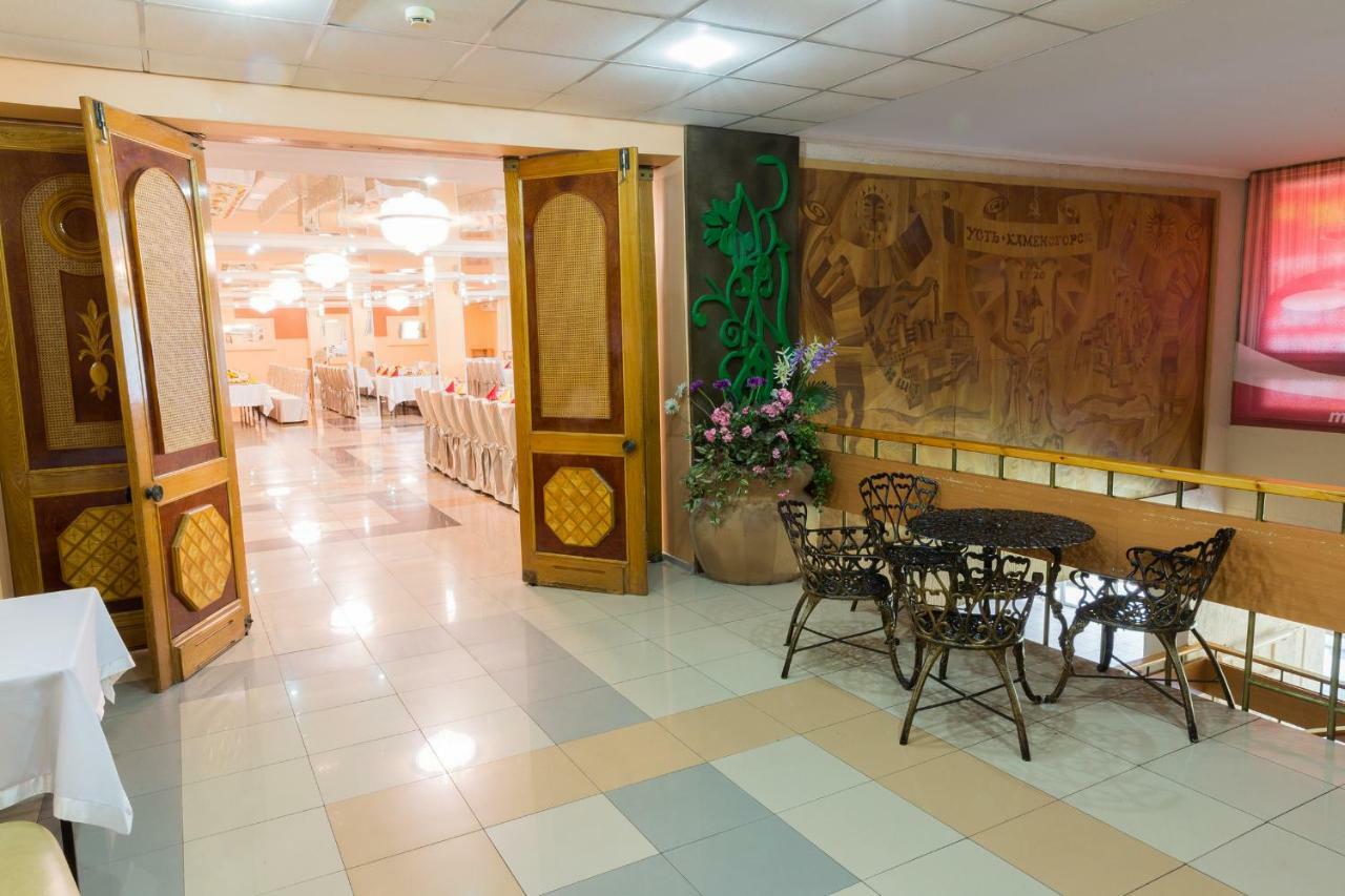 Tourist Hotel Ustʼ-Kamenogorsk Zewnętrze zdjęcie