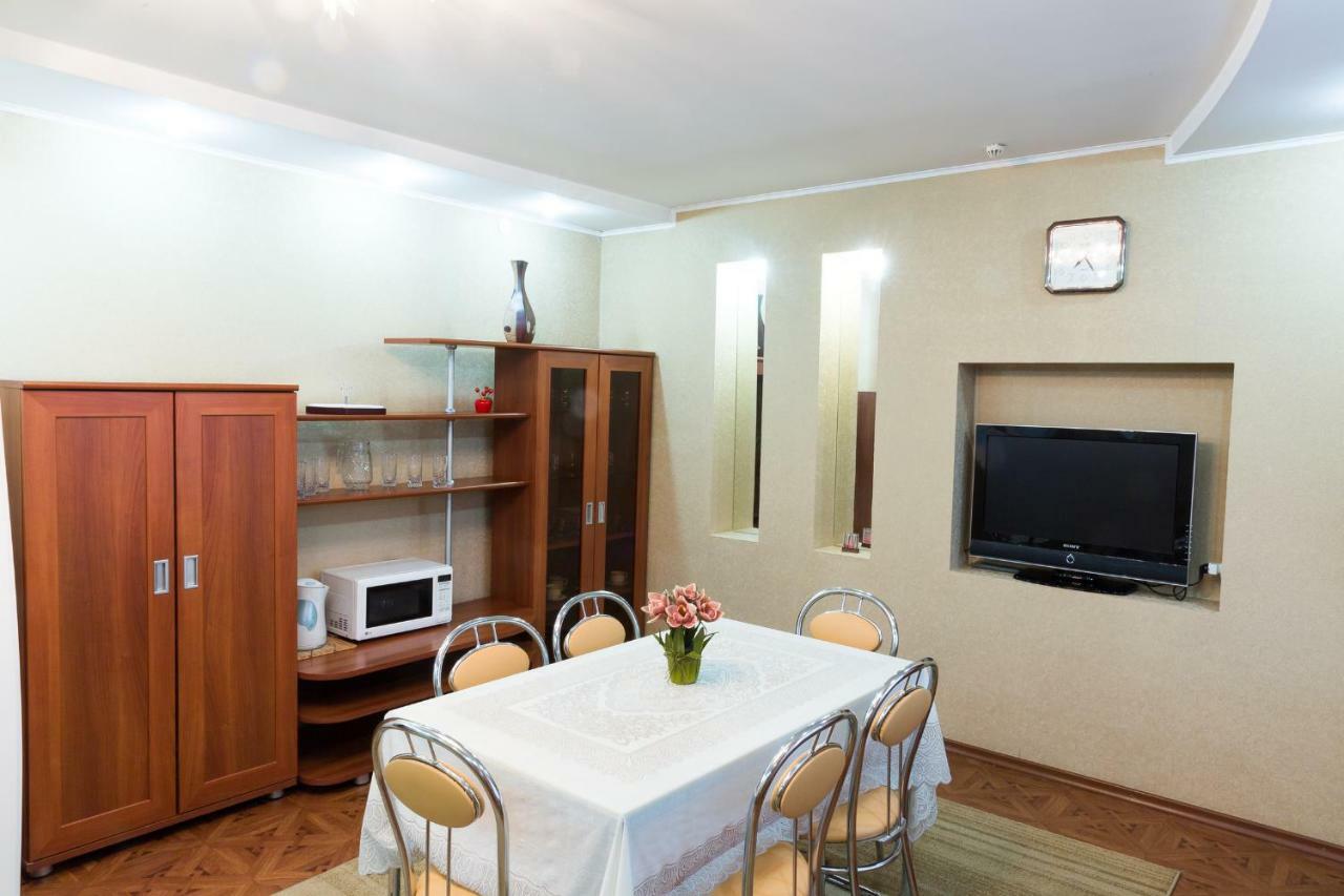Tourist Hotel Ustʼ-Kamenogorsk Zewnętrze zdjęcie