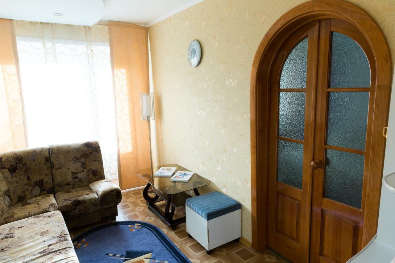 Tourist Hotel Ustʼ-Kamenogorsk Zewnętrze zdjęcie