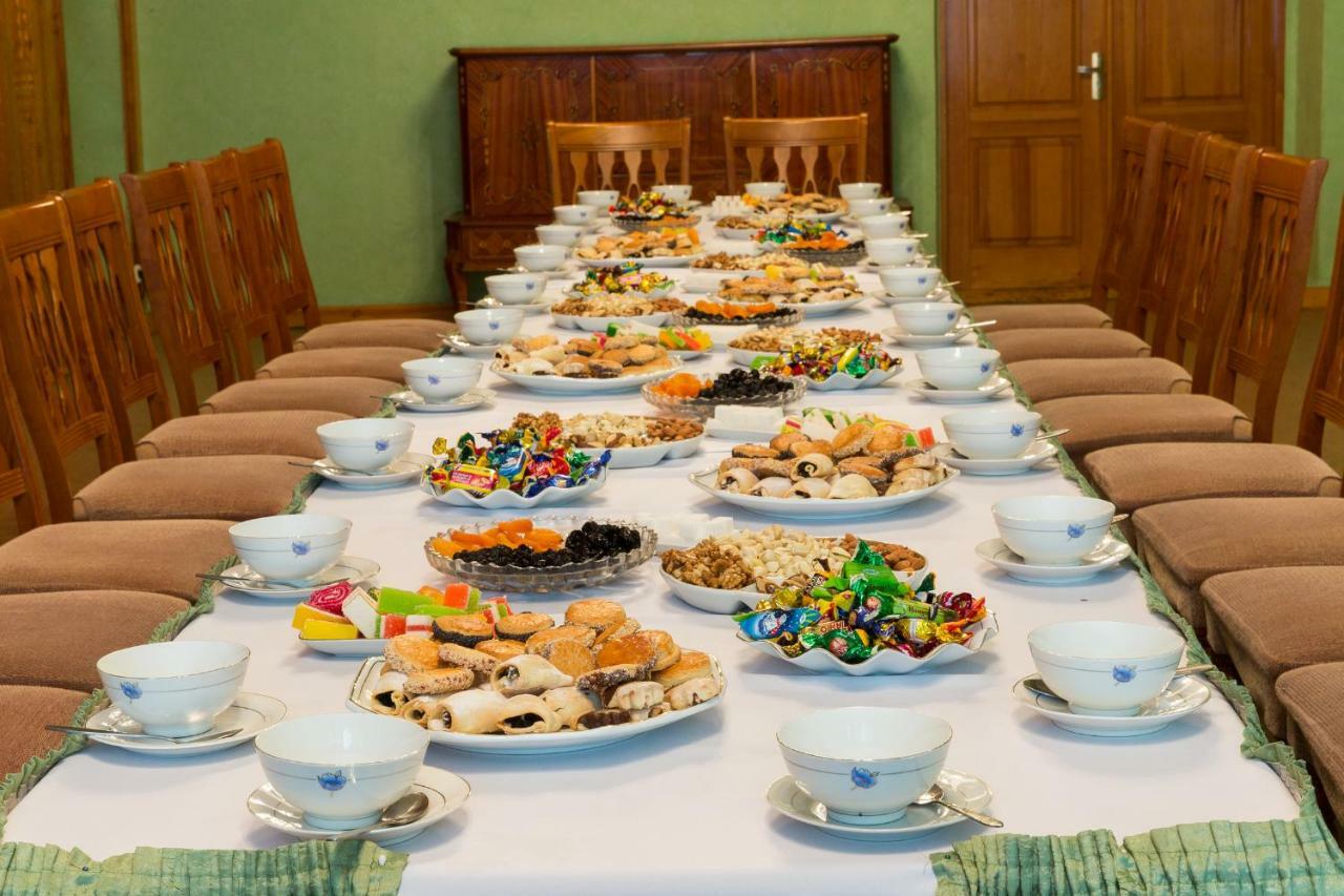 Tourist Hotel Ustʼ-Kamenogorsk Zewnętrze zdjęcie