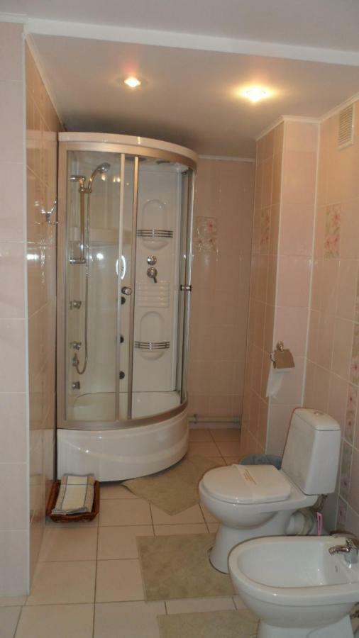 Tourist Hotel Ustʼ-Kamenogorsk Zewnętrze zdjęcie