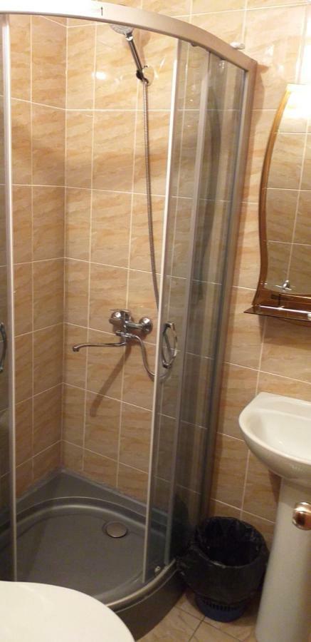 Tourist Hotel Ustʼ-Kamenogorsk Pokój zdjęcie